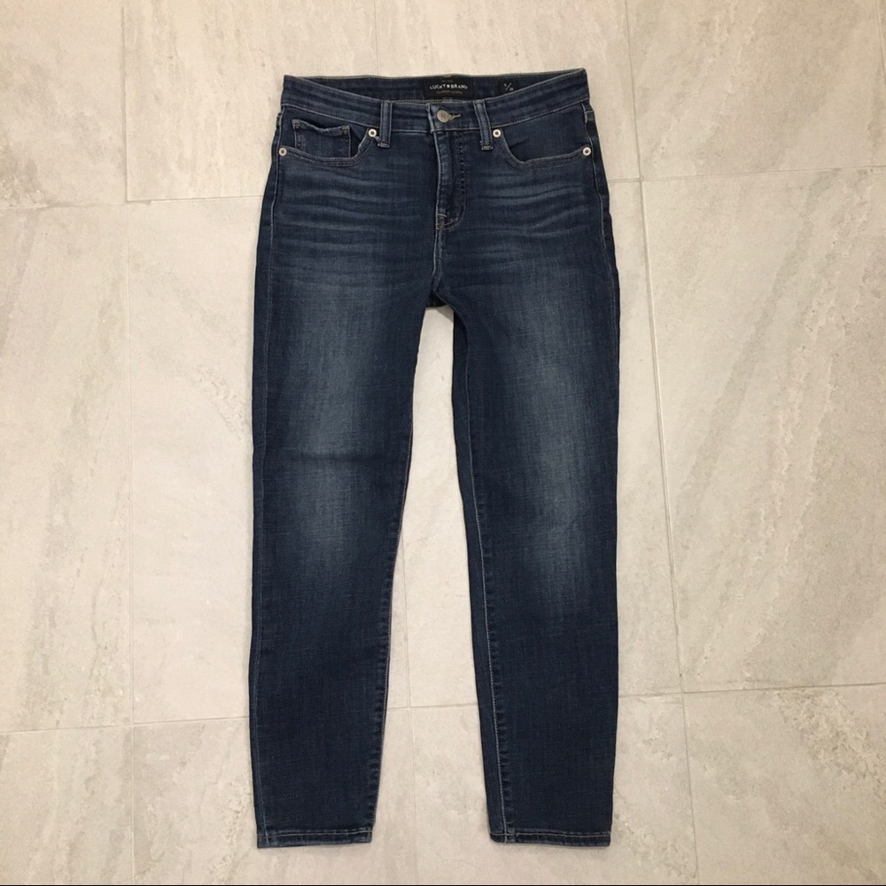 Lucky Brand Ave Crop Jeans